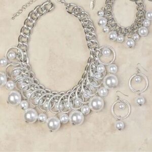 Plunder Set/Silver Necklace, Bracelet, Earrings with Pearl Accents